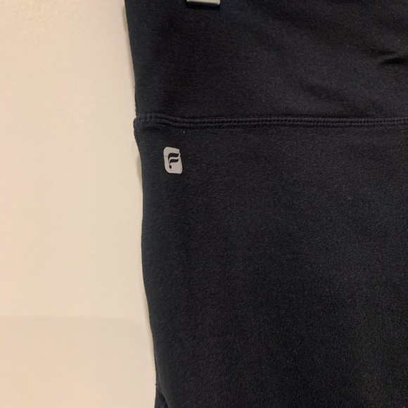 Fabletics Mesh Black Leggings Size M - Picture 6 of 8